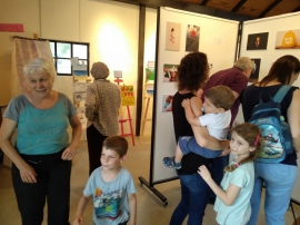 תערוכת סוף שנה של חוג צילום וציור של תלמידי מתנ"ס גשר הזיו ב-20.6.19 בגלריה(16 תמונות)